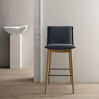 Carl Hansen E006 Embrace Bar Stool
