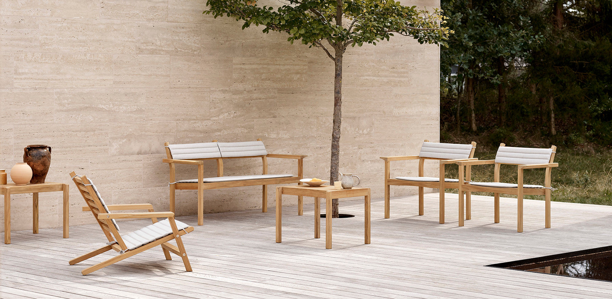 Carl Hansen Outdoor Frniture AH601 AH701_AH911_AH603_teak_untreated_AH601S_AH601B_AH603S_AH603B_AH701S_AH701B - View 2