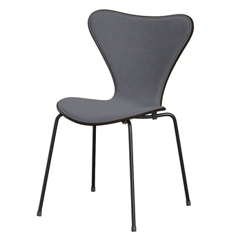 Fritz Hansen 3107 Series 7 Dining Chair Front Upholstered