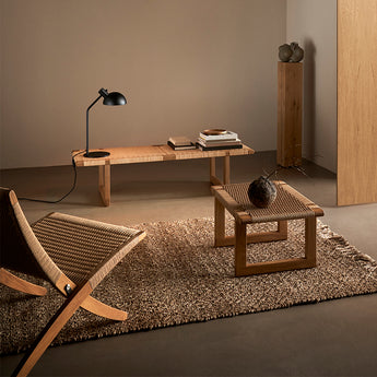 Carl Hansen BM0489S Table Bench Short in Oak Oil — lifestyle