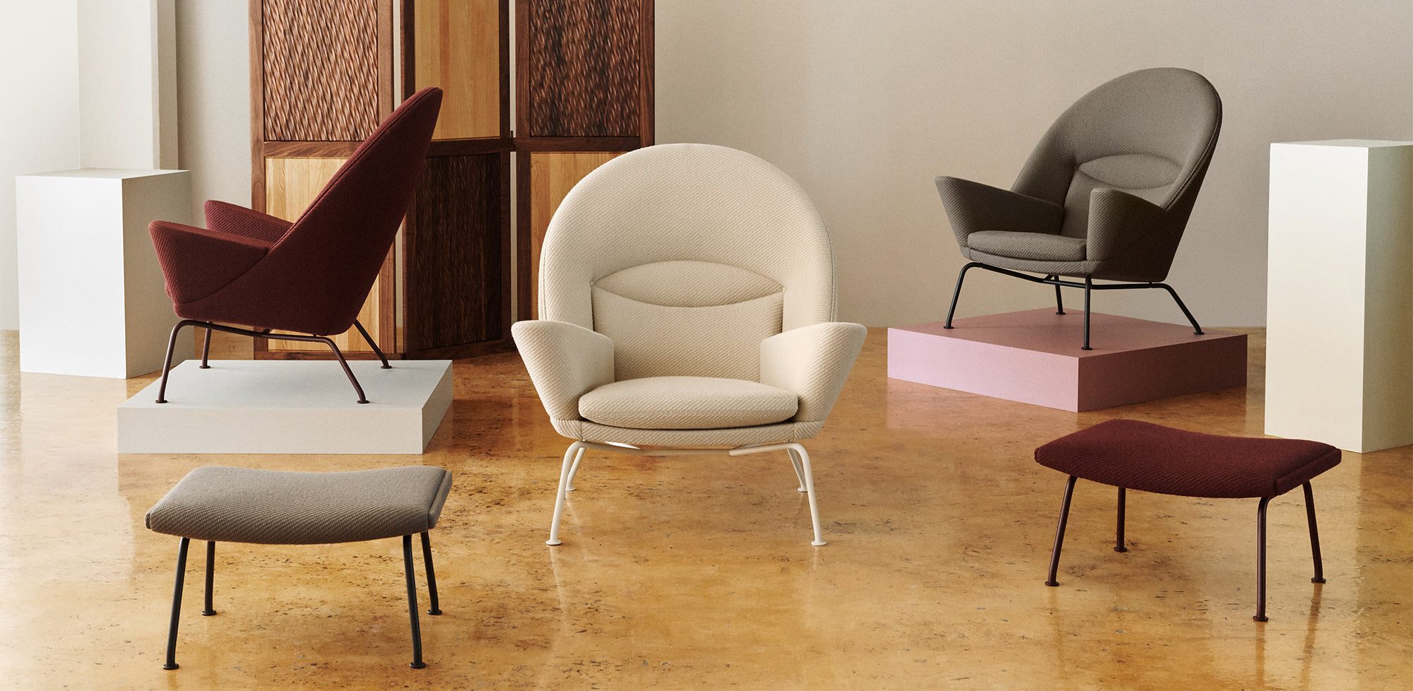 Carl Hansen CH468 Oculus Chair Special Edition in White, Burgundy and Brown — studio, with CH446 Footrests