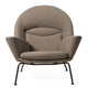 Carl Hansen CH468 Oculus Chair Special Edition in UMI 61324 with Pebble Brown frame — packshot