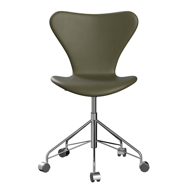 Fritz Hansen 3117 Series 7 Swivel Office Chair Fully Upholstered Essential Leather in Moss Green, Chrome Base — packshot