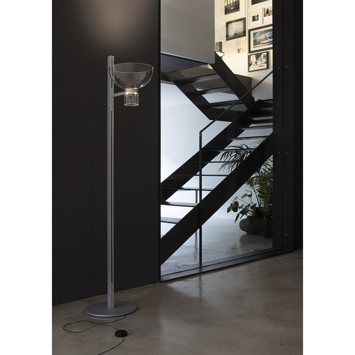 Flos Nocturne Floor Lamp Bowl — lifestyle, ph. Santi Caleca