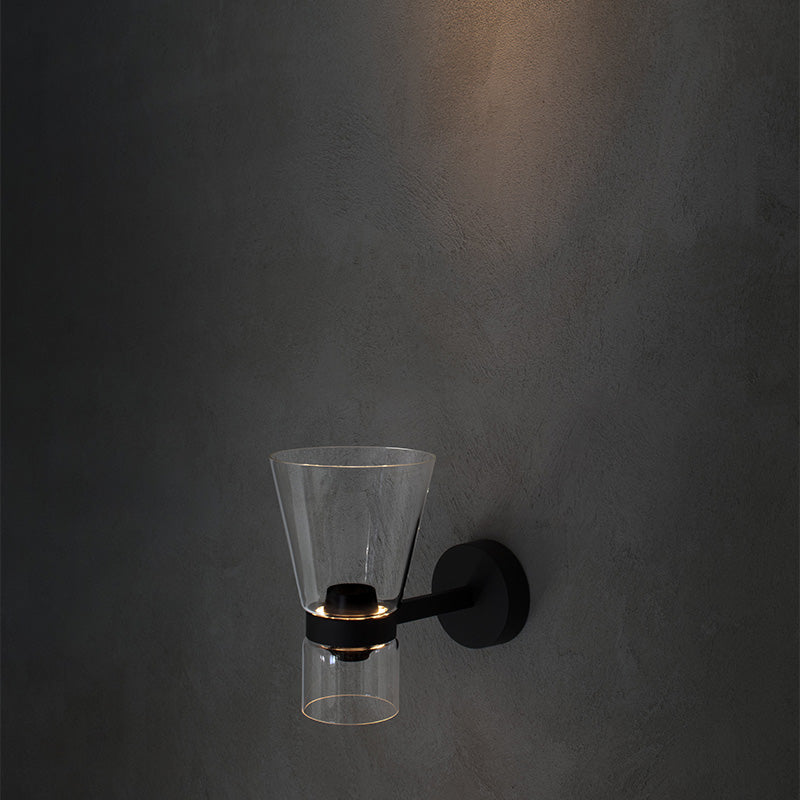 Flos Nocturne Wall Light Cone — lifestyle, interior, ph. Santi Caleca