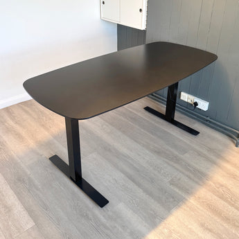 Knoll Grasshopper Height Adjustable Desk - Ex-Display