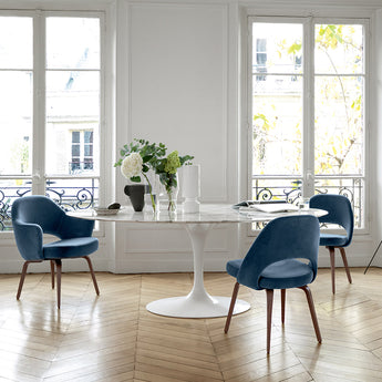 Knoll Saarinen Large Oval Dining Table