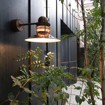 Louis Poulsen Nyhavn Wall Light