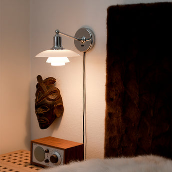 Louis Poulsen PH 2/1 Wall Light
