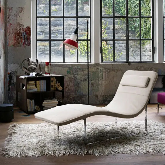 BB Italia Landscape Chaise Longue, lifestyle setting