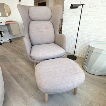 Fritz Hansen Ro Easy Lounge Chair & Ottoman - Ex-Display