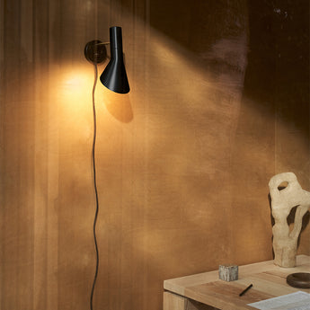 Louis Poulsen AJ Wall Light
