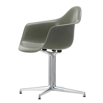 Vitra Eames Fiberglass Armchair DAL