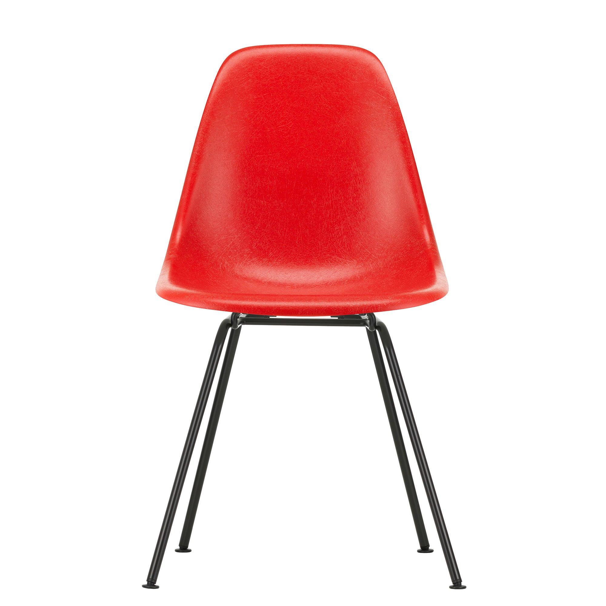 Vitra Eames Fiberglass Side Chair DSX in Classic Red with Basic Dark base — packshot