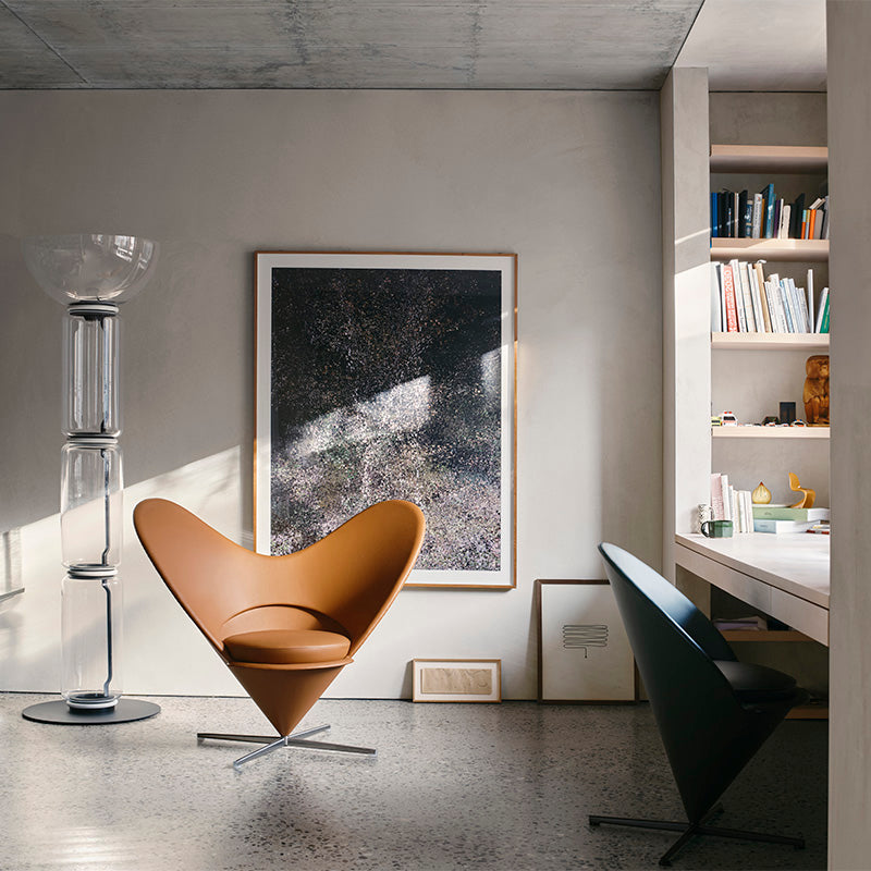  Vitra Heart Cone Chair in Leather Premium Cognac — lifestyle view 1