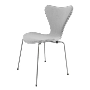 Fritz Hansen 3107 Series 7 Chair Lacquered Nine Grey Front Upholstered Christianshavn Light Grey
