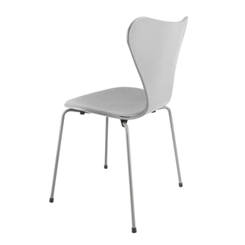 Fritz Hansen 3107 Series 7 Chair Lacquered Nine Grey Front Upholstered Christianshavn Light Grey