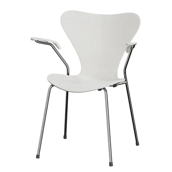 Fritz Hansen 3207 Series 7 Dining Armchair