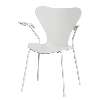 Fritz Hansen 3207 Series 7 Dining Armchair