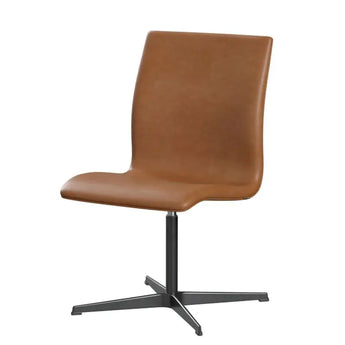 Fritz Hansen 3141T Oxford Chair Low Back Fixed Height Toes