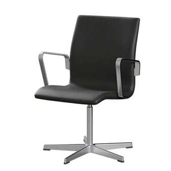 Fritz Hansen 3271 Oxford Office Armchair Low Back Fixed Height