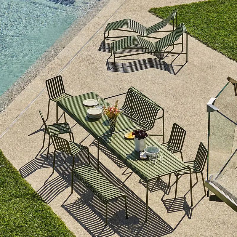 Hay palissade dining table deals
