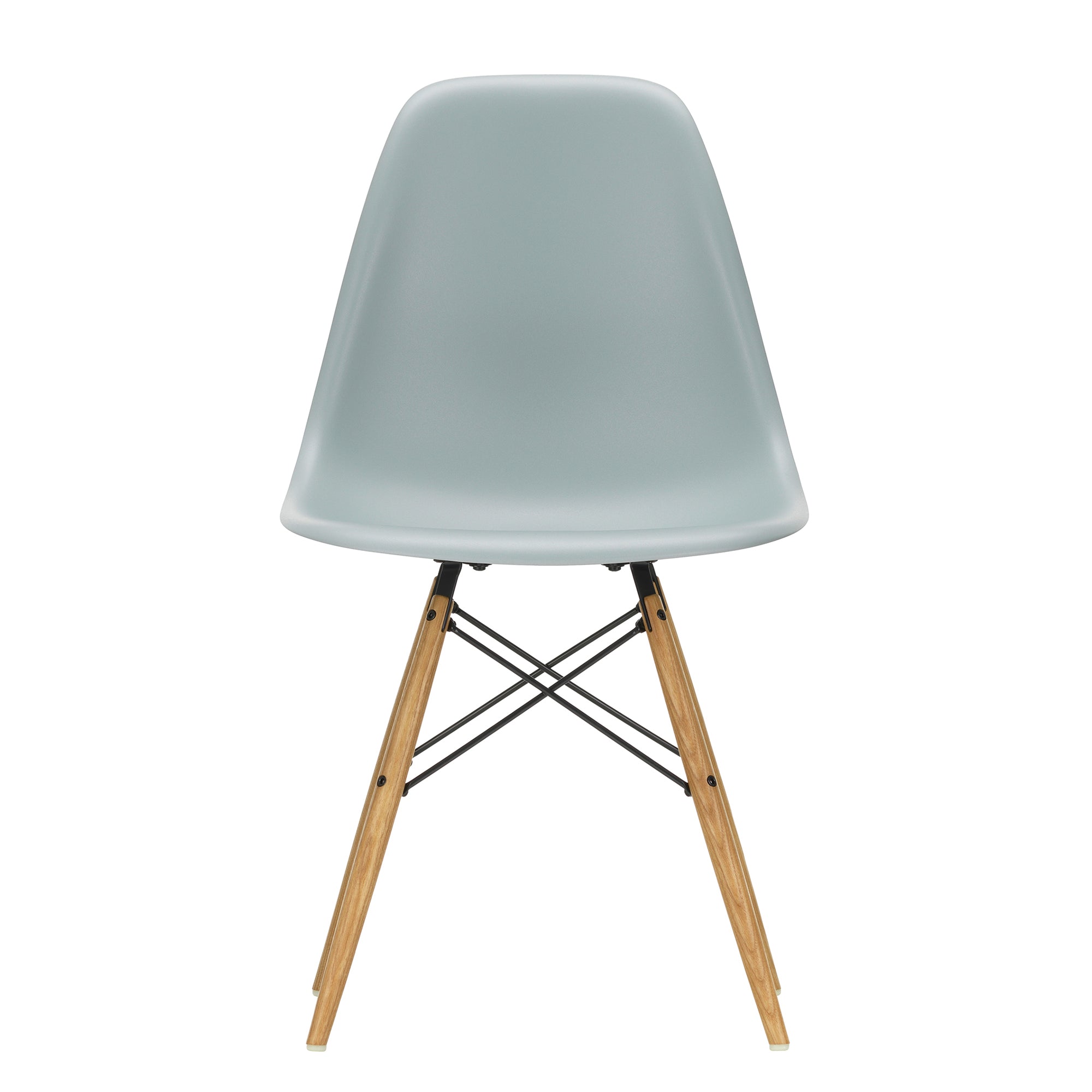 Vitra Eames Plastic Side Chair RE DSW in 24 Light Grey RE / Honey-Toned Ash — packshot